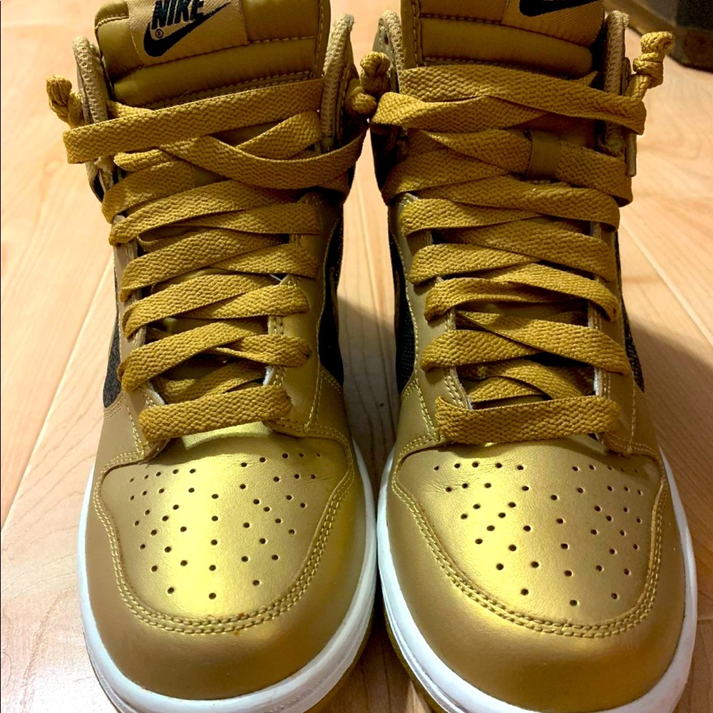 Dunk Nike Gold Metallic